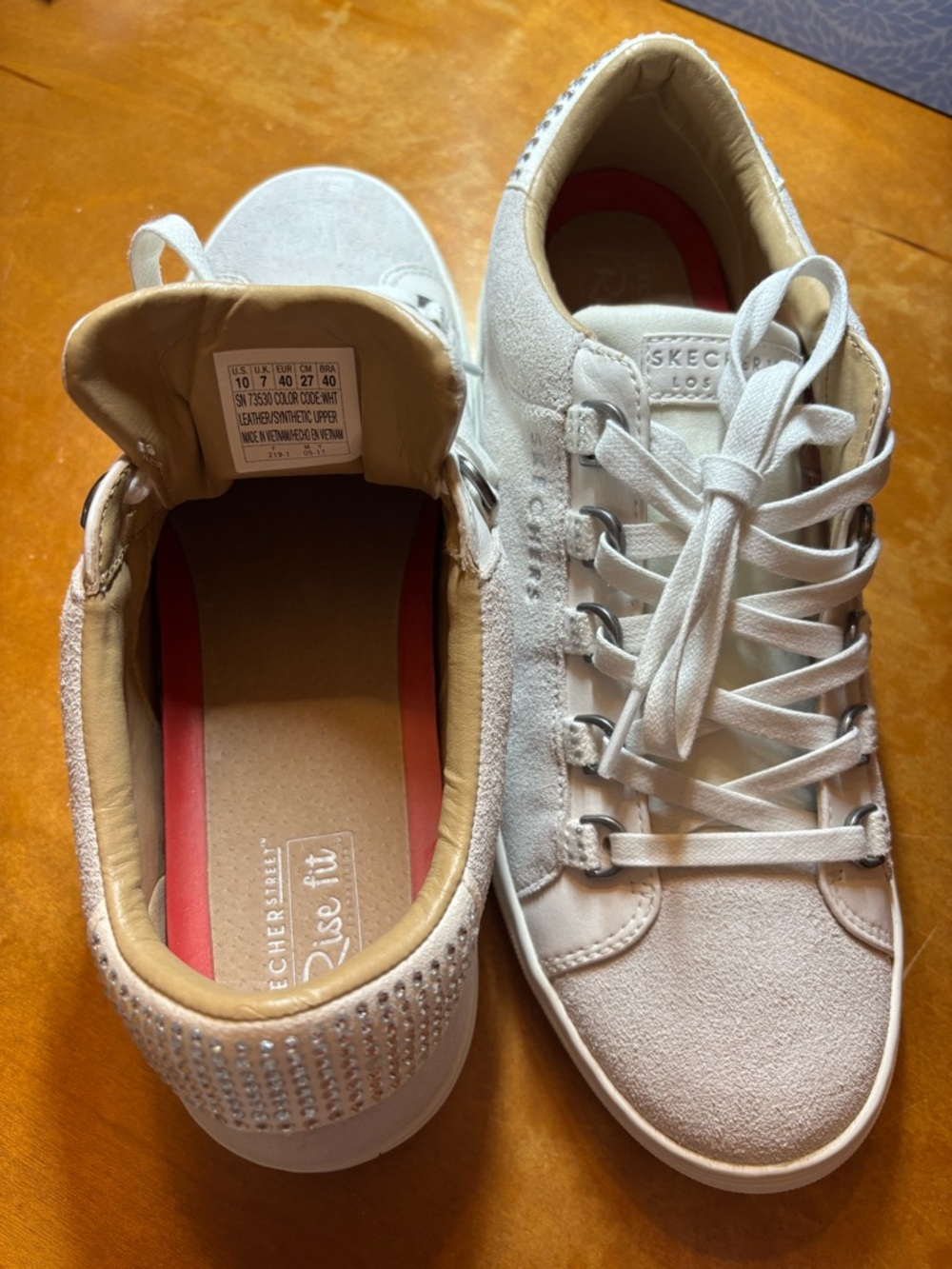 Skechers Street Los Angeles, Rise Fit line, Women’s size 10, Off-White color. - Picture 2 of 11